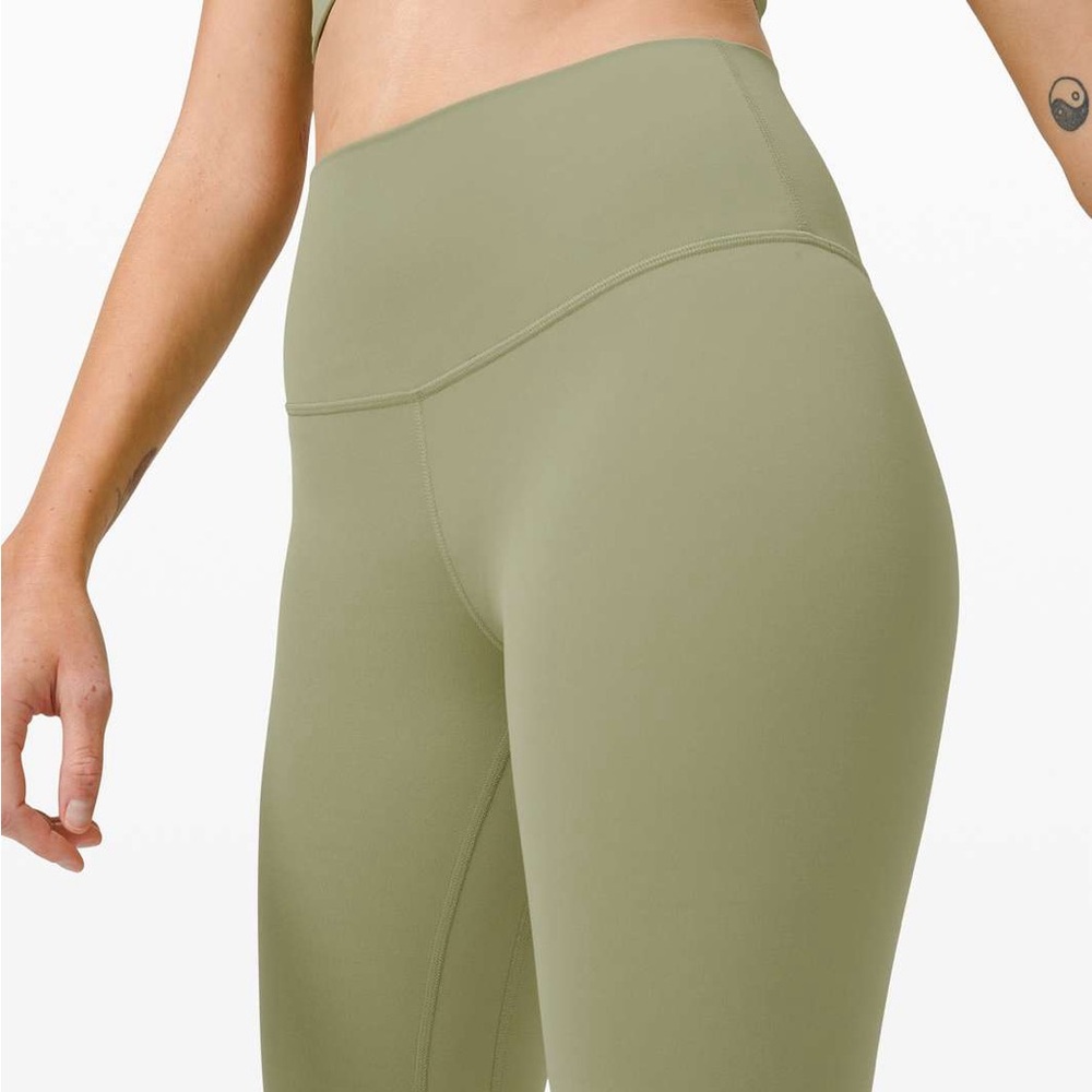 NWOT / Lululemon Align Pant 25" - Picture 4 of 9